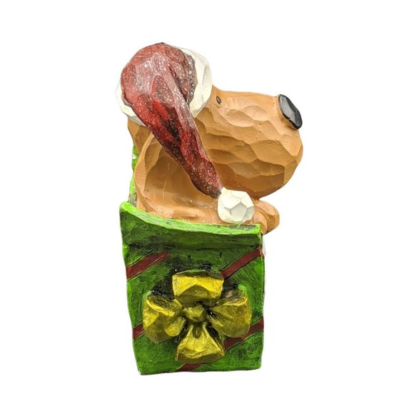 Christmas Puppy Dog wearing a Santa Hat Present From Santa Resin Xmas Figurine - Picture 6 of 8